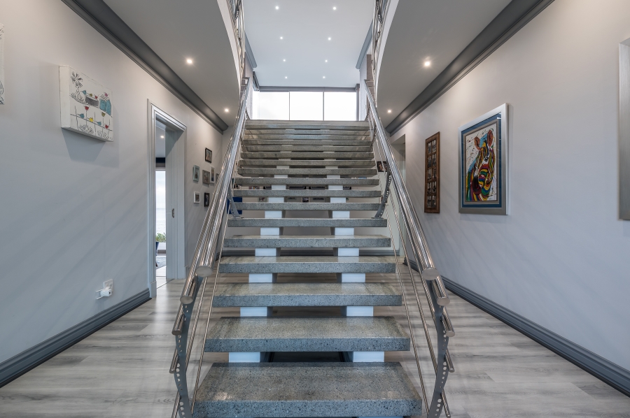 4 Bedroom Property for Sale in Pinnacle Point Golf Estate Western Cape